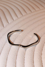 Curve Bracelet (Silver)