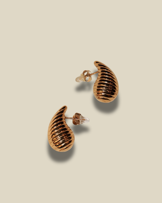 Textured drop earrings