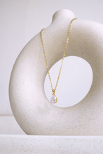 Teardrop necklace