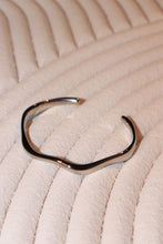 Curve Bracelet (Silver)