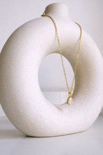 Teardrop necklace