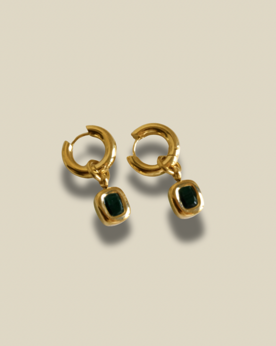 Elizabeth Drop Earrings